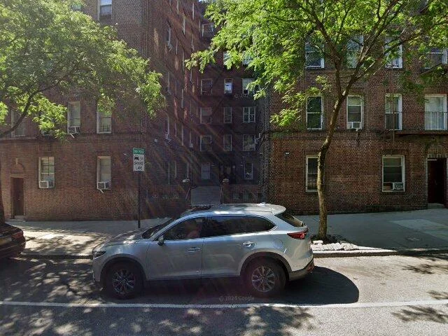 House image located at Bronx, NY 10471