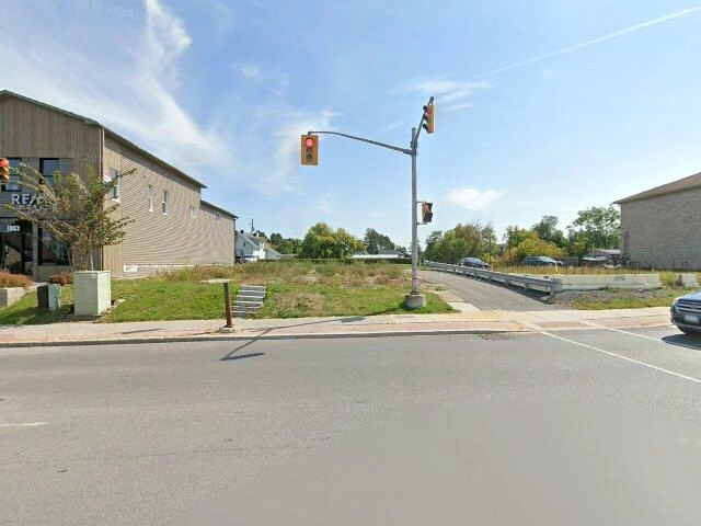 House image located at Redford, MI 48239