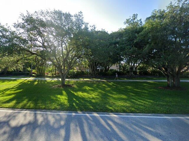 House image located at Palm Beach Gardens, FL 33418