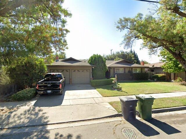 House image located at New Albany, IN 47150