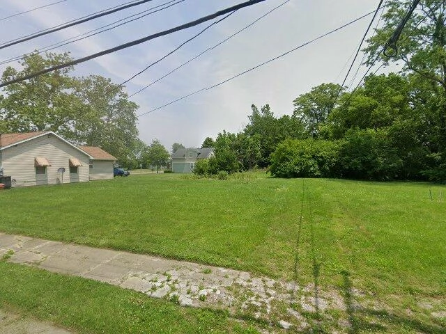 House image located at Muncie, IN 47302