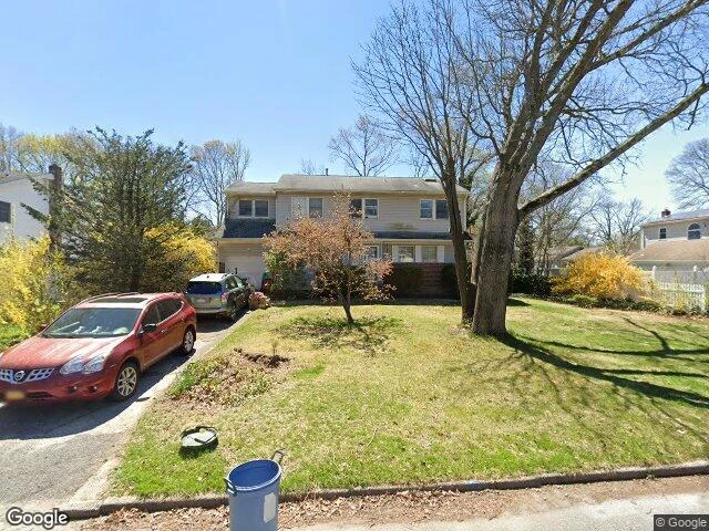 House image located at Commack, NY 11725