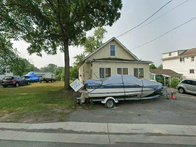 House image located at Niagara Falls, NY 14304