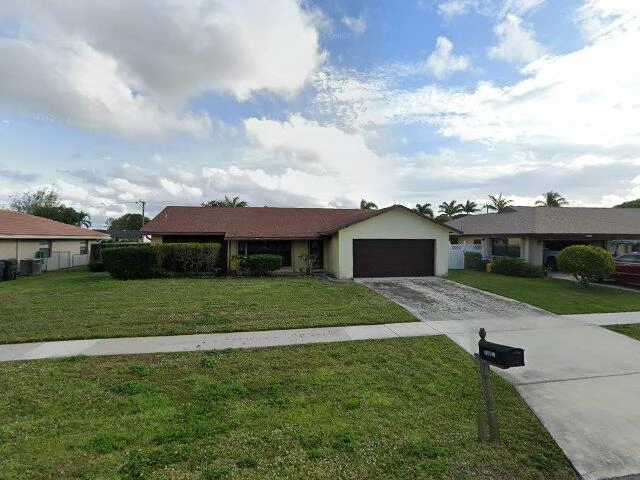 House image located at Wellington, FL 33414