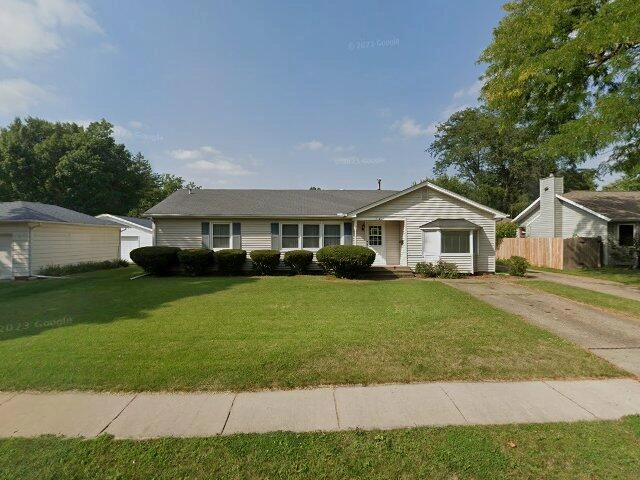 House image located at Rock Island, IL 61201