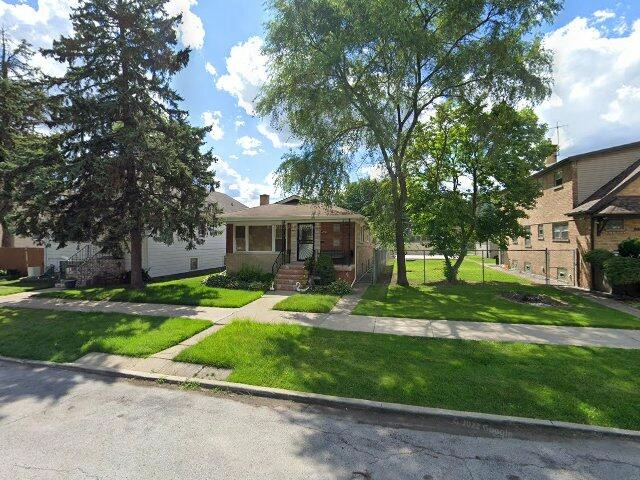 House image located at Riverdale, IL 60827