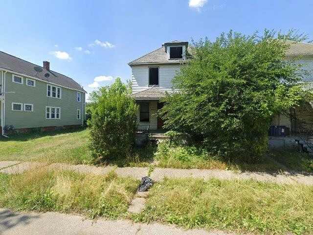 House image located at Detroit, MI 48211