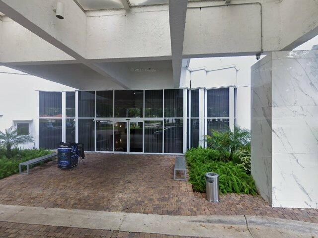 House image located at Miami, FL 33180