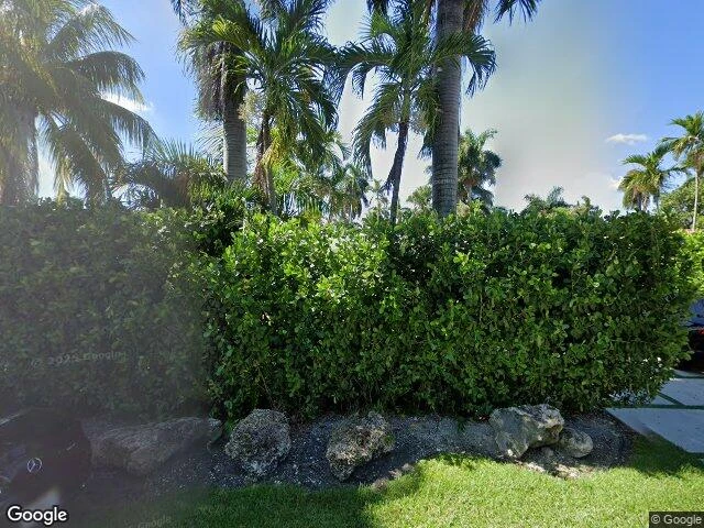 House image located at Hollywood, FL 33019