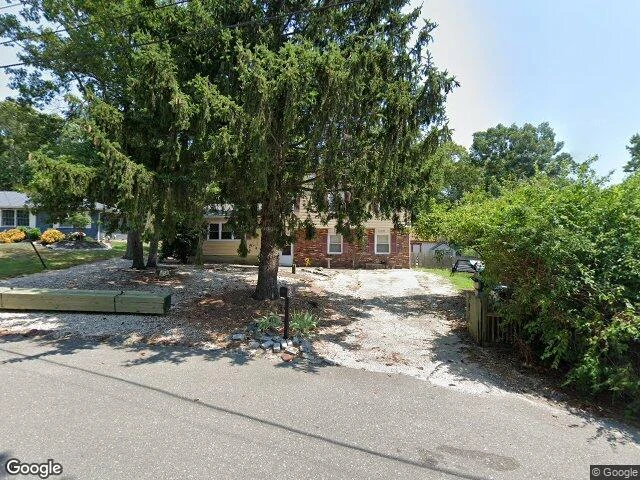 House image located at Tuckerton, NJ 08087