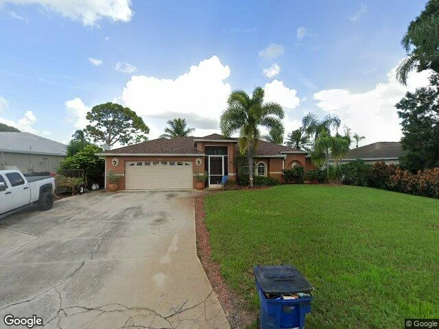 House image located at Fort Myers, FL 33967