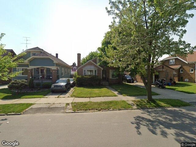 House image located at Racine, WI 53403