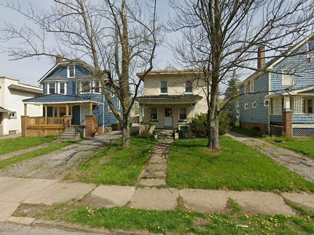 House image located at Cleveland, OH 44105
