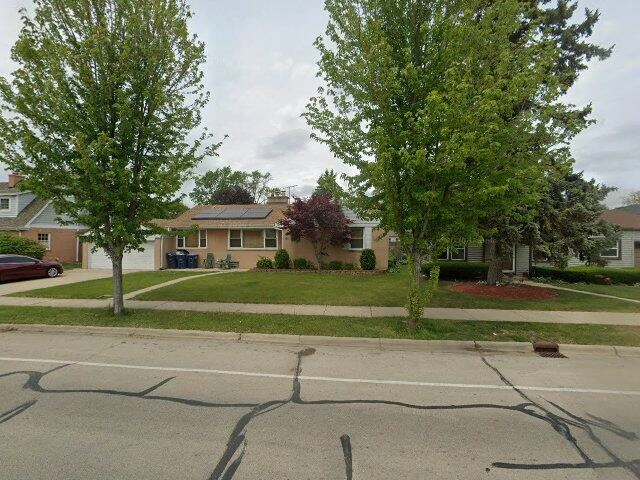 House image located at Des Plaines, IL 60016