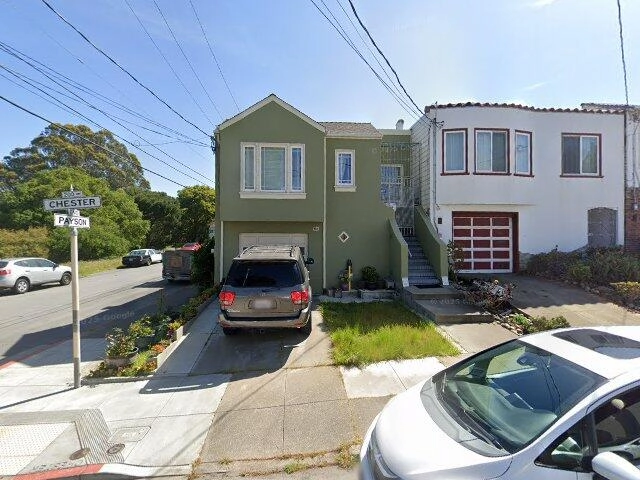 House image located at San Francisco, CA 94132