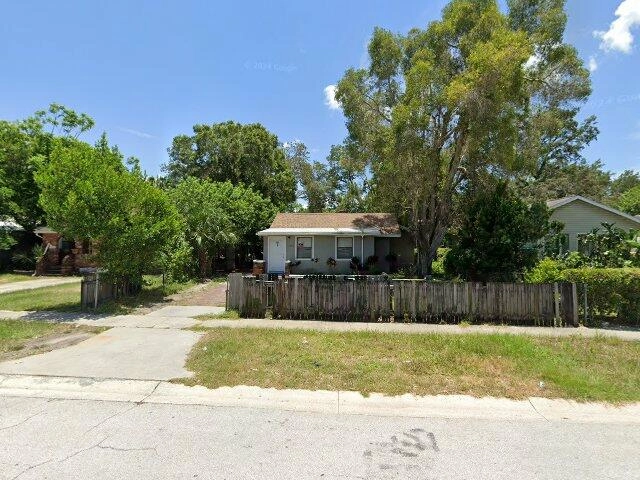 House image located at Saint Petersburg, FL 33711