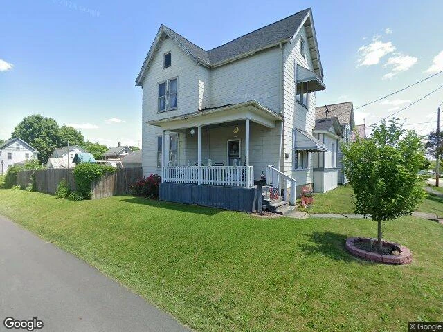 House image located at East Palestine, OH 44413