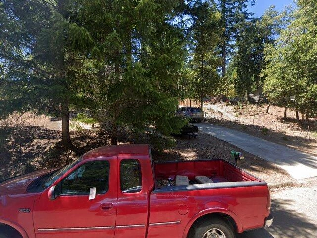 House image located at Willits, CA 95490