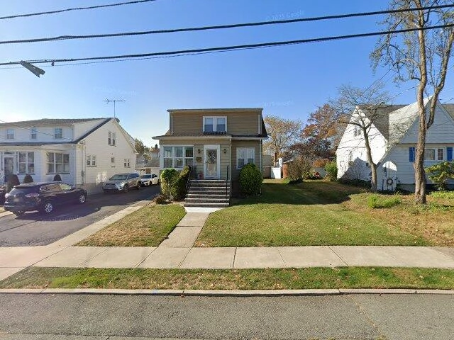 House image located at Paterson, NJ 07502