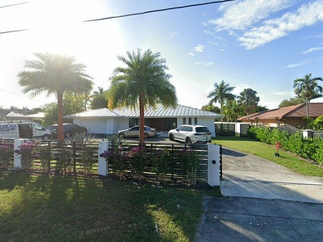House image located at Miami, FL 33175