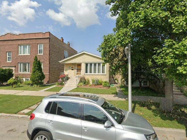 House image located at Chicago, IL 60638