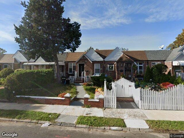 House image located at Saint Albans, NY 11412