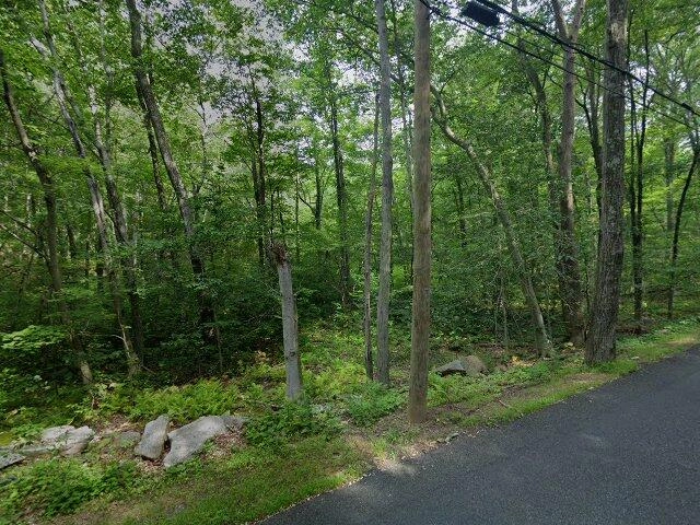 House image located at Redding, CT 06896