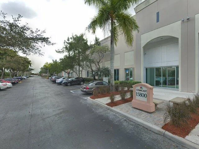House image located at Hollywood, FL 33027
