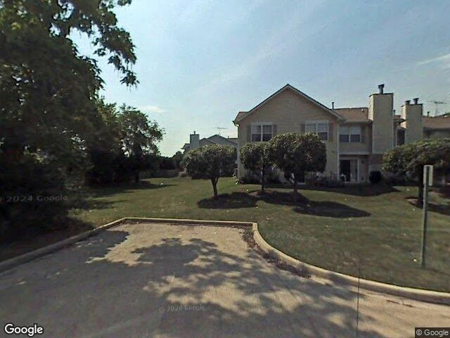 House image located at Wheeling, IL 60090