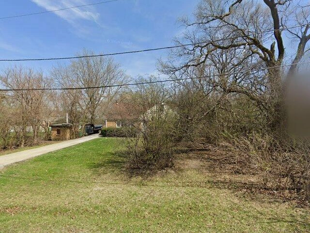 House image located at Westmont, IL 60559