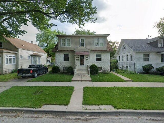 House image located at Chicago, IL 60620