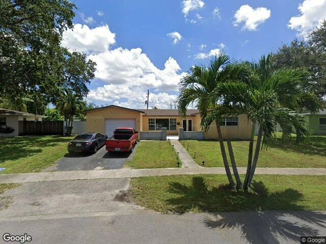 House image located at Hollywood, FL 33023