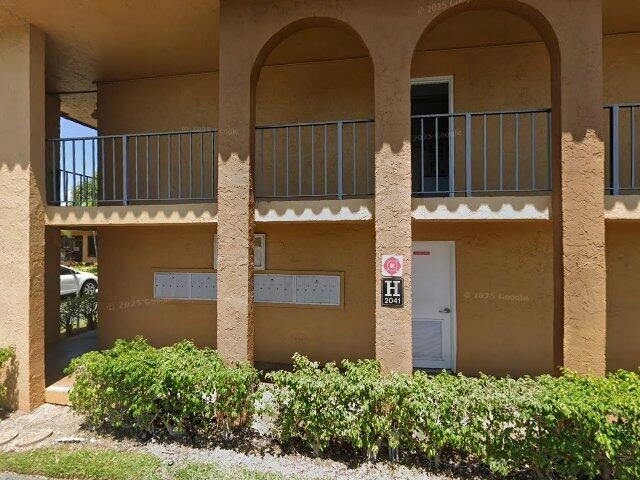 House image located at Boynton Beach, FL 33426