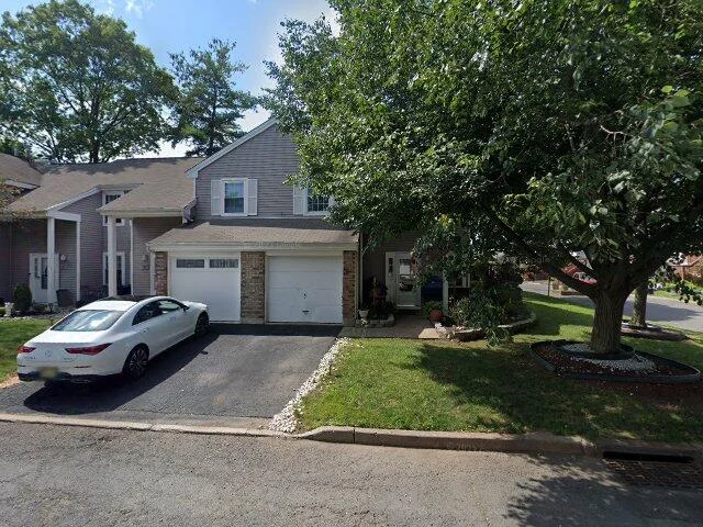 House image located at New Brunswick, NJ 08901