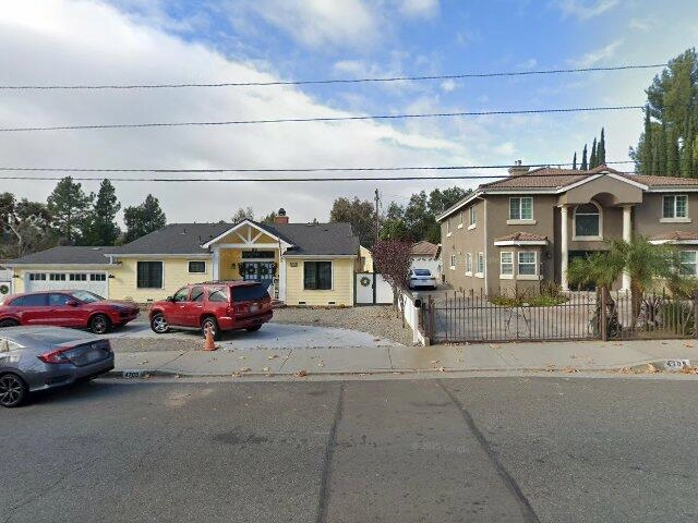 House image located at La Canada Flintridge, CA 91011
