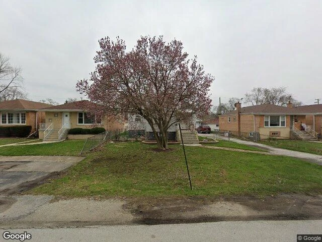 House image located at Alsip, IL 60803