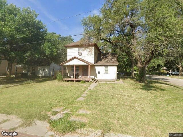 House image located at Newton, KS 67114