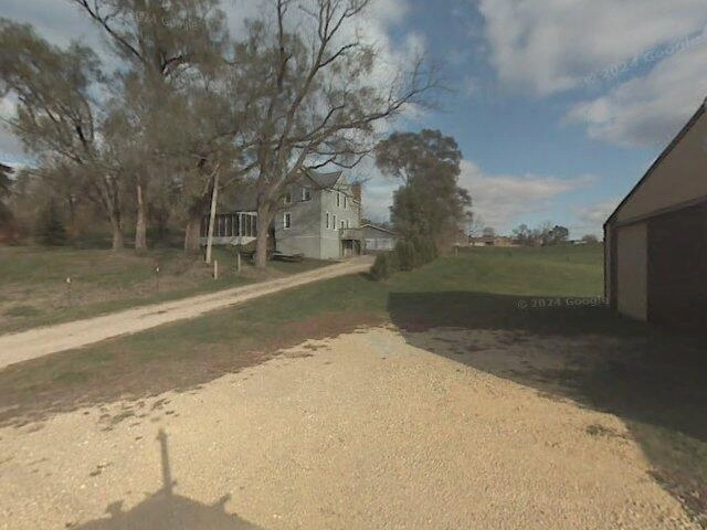 House image located at Dubuque, IA 52001