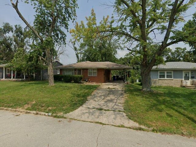 House image located at Decatur, IL 62526