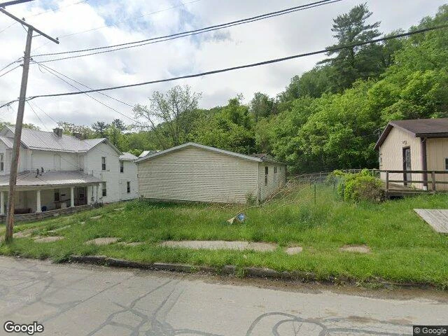 House image located at Cambridge, OH 43725