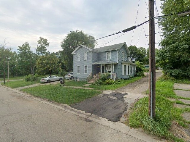 House image located at Albion, MI 49224