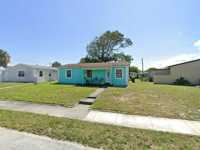 House image located at Lake Worth Beach, FL 33460