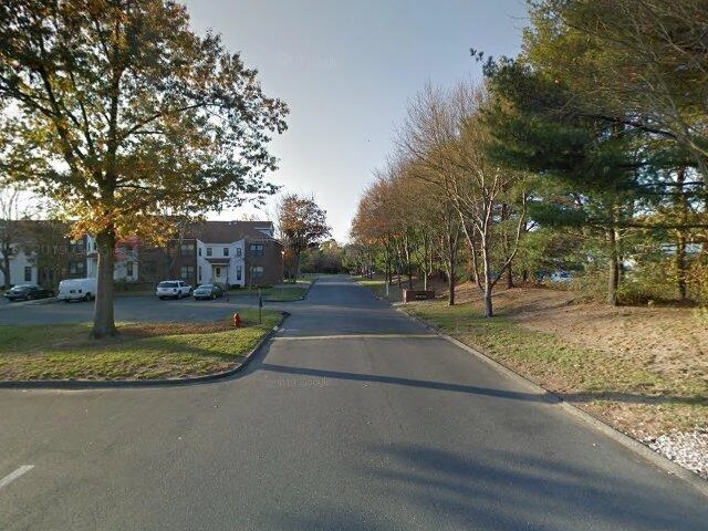 House image located at Bloomingdale, IL 60108