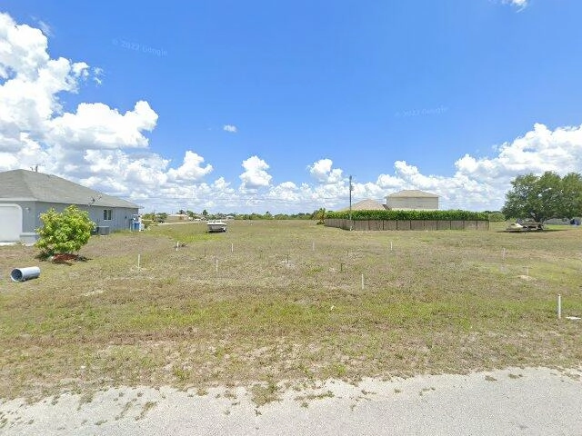 House image located at Cape Coral, FL 33909