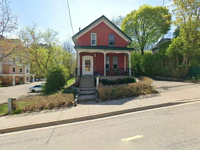 House image located at Haverhill, MA 01830