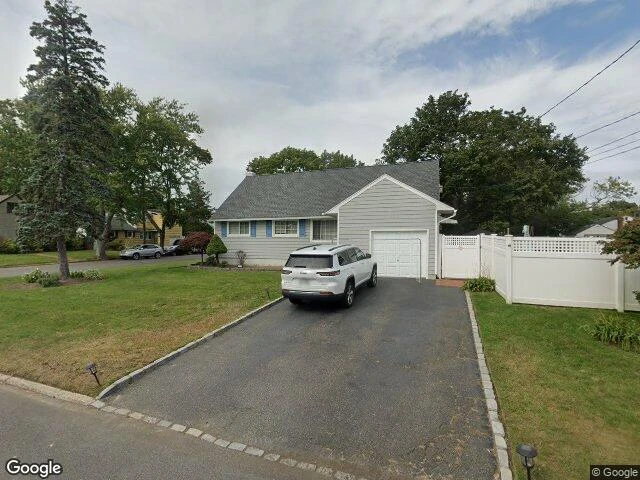 House image located at North Babylon, NY 11703