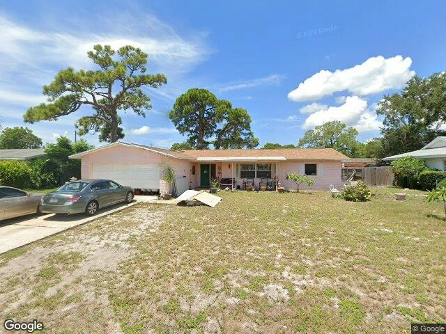 House image located at Saint Petersburg, FL 33712