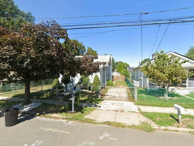 House image located at Trenton, NJ 08619