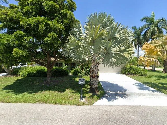 House image located at West Palm Beach, FL 33406