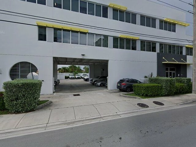 House image located at Hollywood, FL 33023